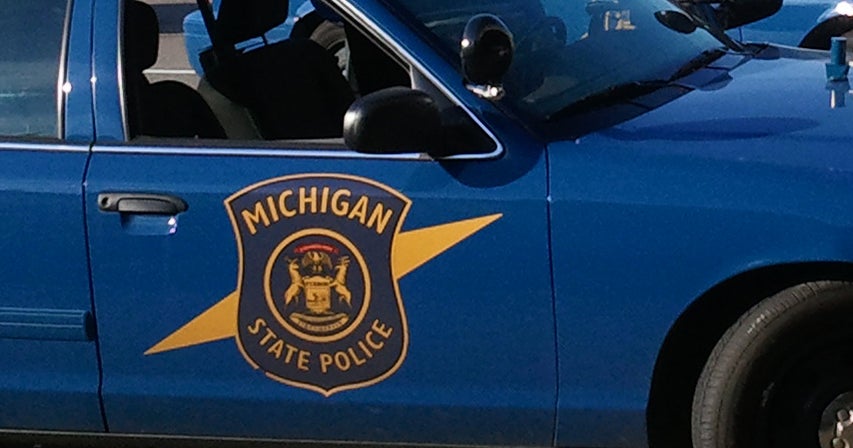 Michigan State Police helicopter tracks suspects who fled after attempted traffic stop 