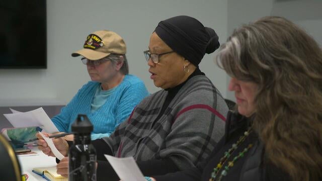 0525-satmo-redbadgeproject-jacobson-2936128-640x360.jpg 
