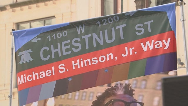 18pkg-ea-street-renaming-frame-586.jpg 