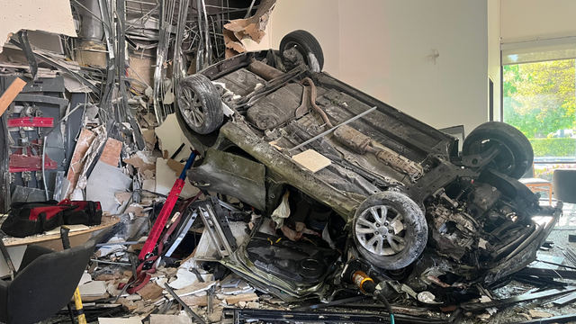 crash.png 