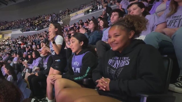 Lady Legends Basketball Players 